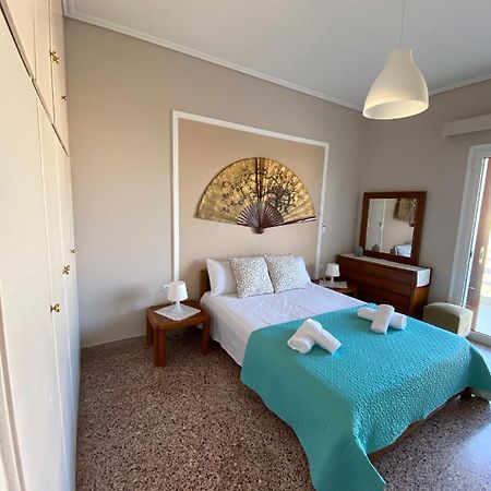 Mpanos Sea Apartment 2 Loutra Oraias Elenis Esterno foto